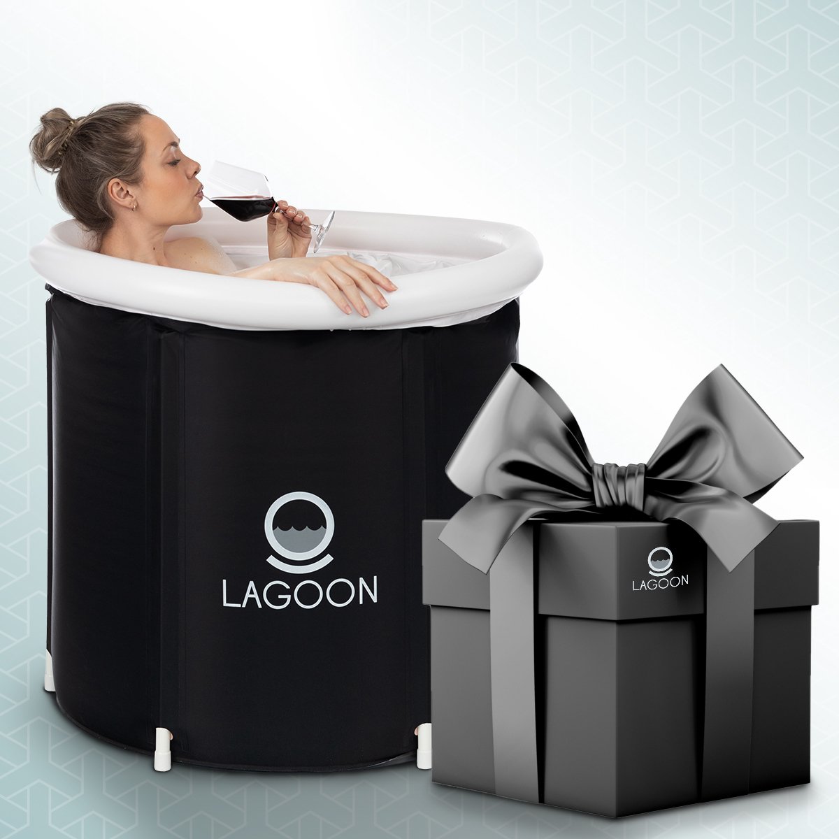 Lagoon® Opblaasbaar Zitbad voor Volwassenen Bathbucket - Met Relaxing Giftset - Wim Hof Methode - Opvouwbaar & Inklapbaar Spa Bad - Bath Bucket - IJsbad - Opblaasbad - Dompelbad Lagoon® Opblaasbaar Zitbad voor Volwassenen Bathbucket - Met Relaxing Giftset - Wim Hof Methode - Opvouwbaar & Inklapbaar Spa Bad - Bath Bucket - IJsbad - Opblaasbad - Dompelbad