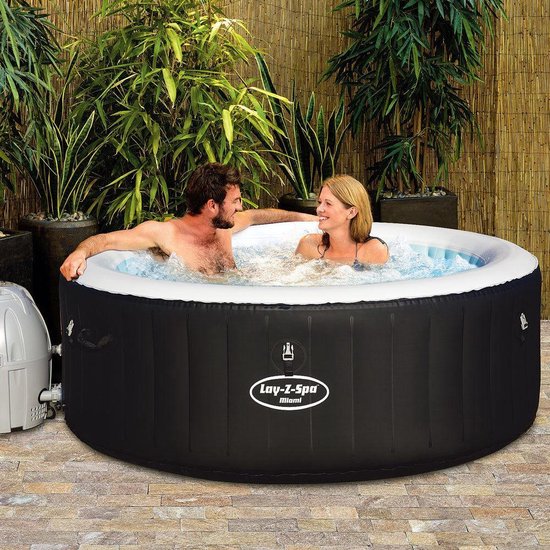 jacuzzi lay-z miami